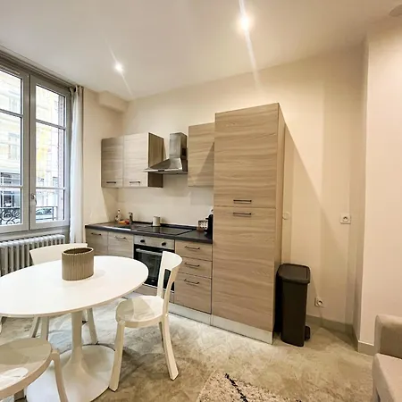 Onniix Lyon